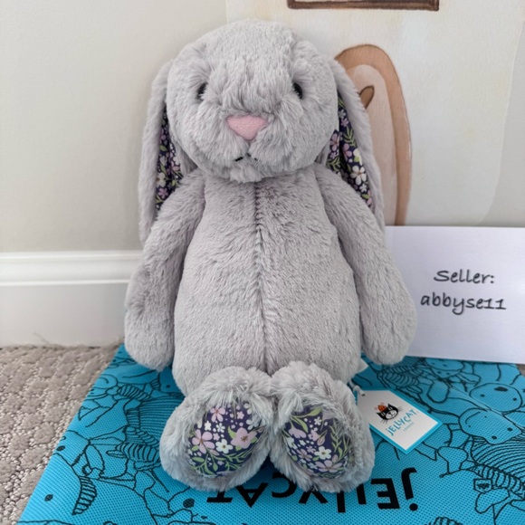 Jellycat Medium Blossom Silver/Grey Bunny 'Bloom' Plush Toy NWT Authentic BPM3BJ